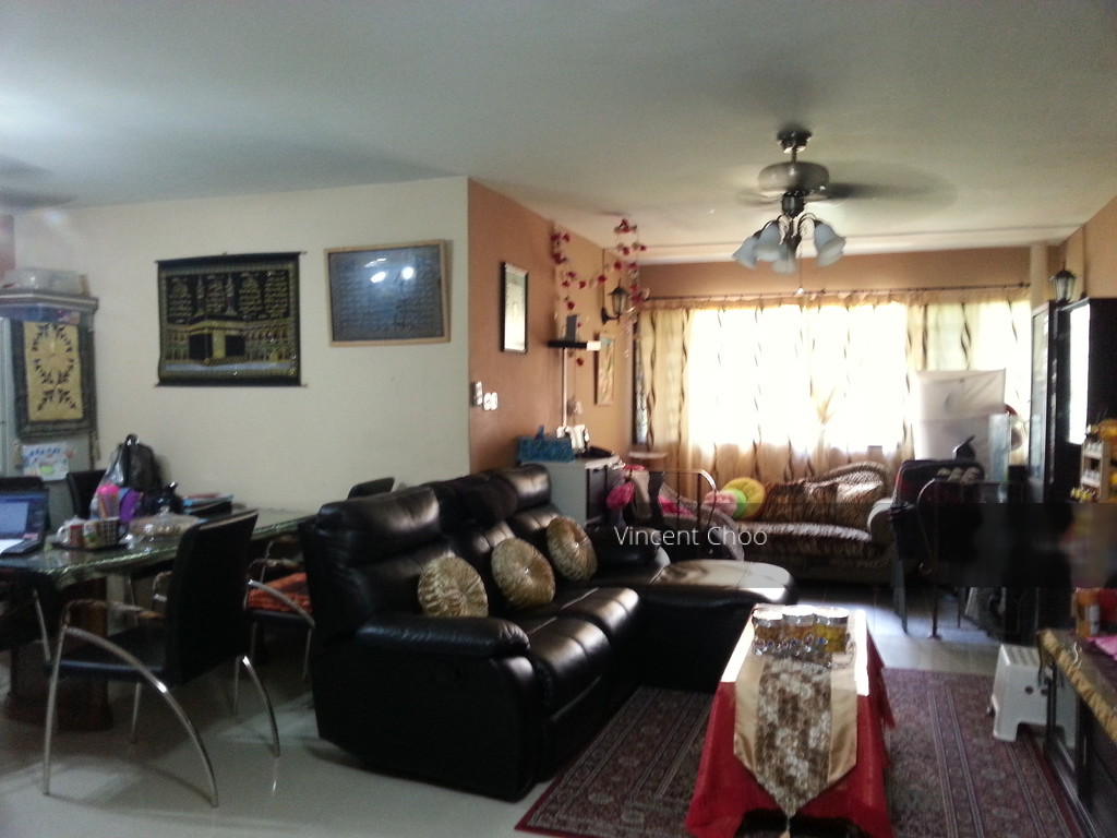 Blk 628 Jurong West Street 65 (Jurong West), HDB Executive #131871632